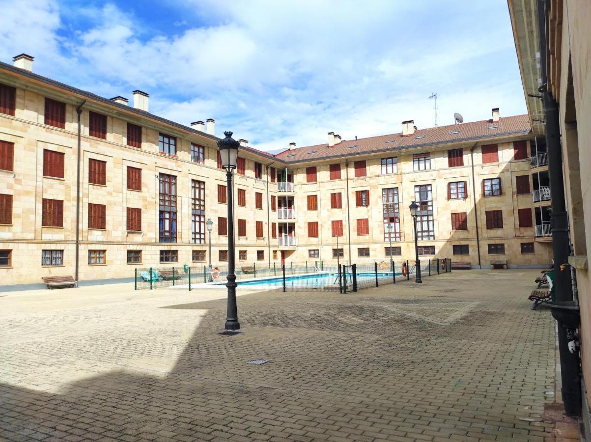 Apartamento Parque Europa Ezcaray Kültér fotó